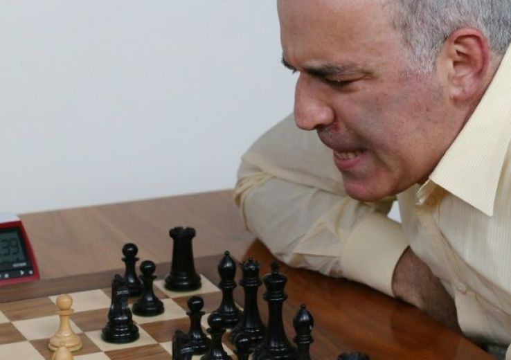 Echecs: une Coupe des Nations en ligne avec la légende Kasparov