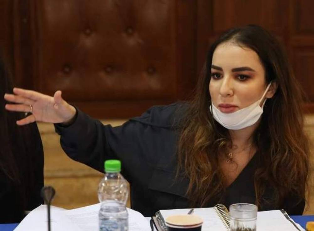 Najwa Koukouss : “El Othmani aurait pu s’exprimer autrement en rassurant les citoyens”