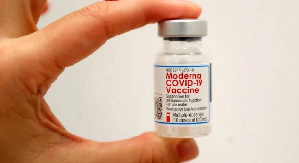 États-Unis : Sanofi s'associe à Moderna pour produire jusqu'à 200 millions de doses de vaccin