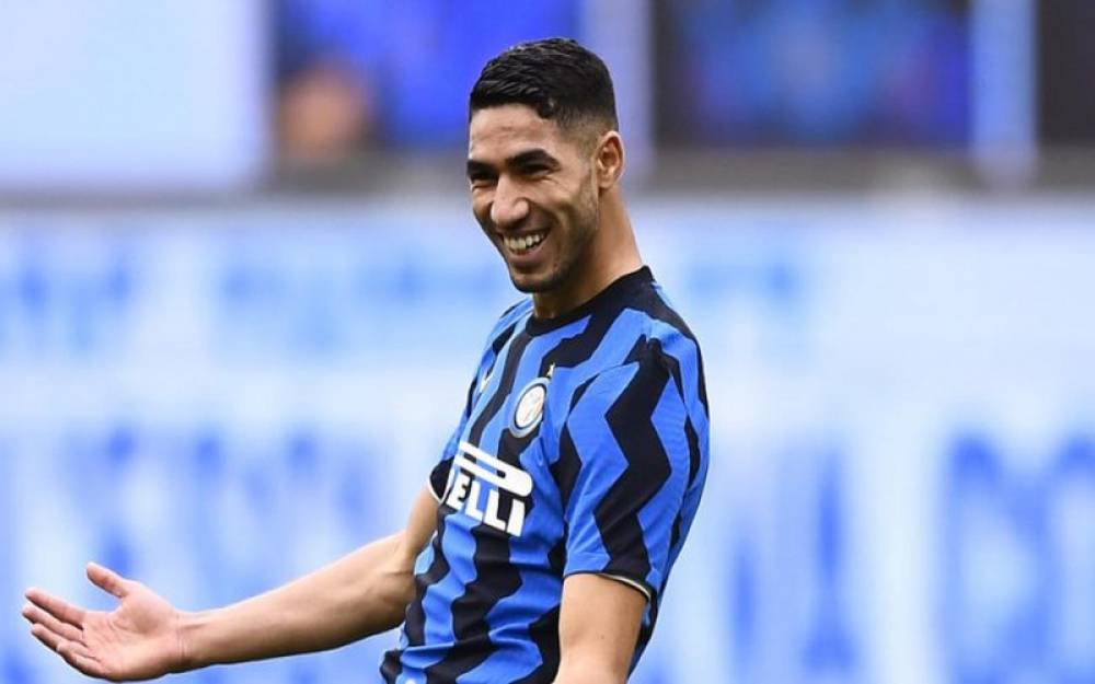 Achraf Hakimi célébré par la presse italienne