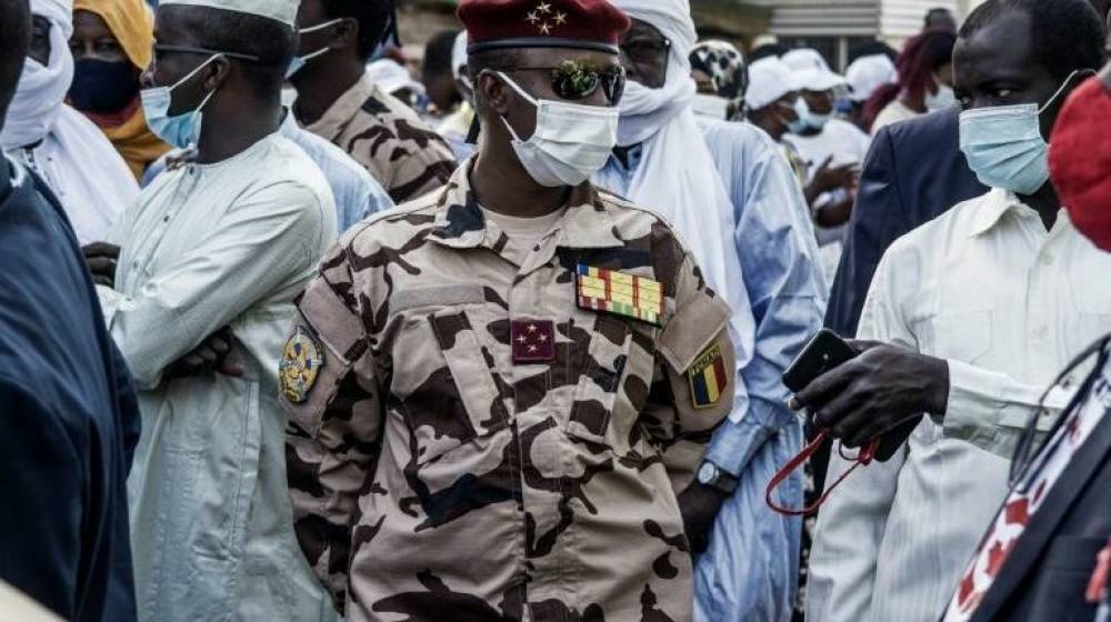 Tchad: le fils Déby prend les pleins pouvoirs