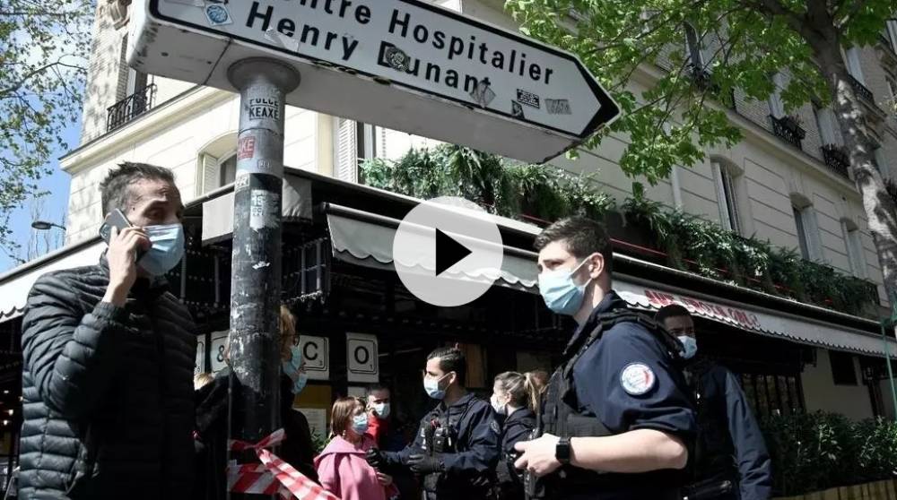 Coups de feu devant un hôpital à Paris, un mort et un blessé grave