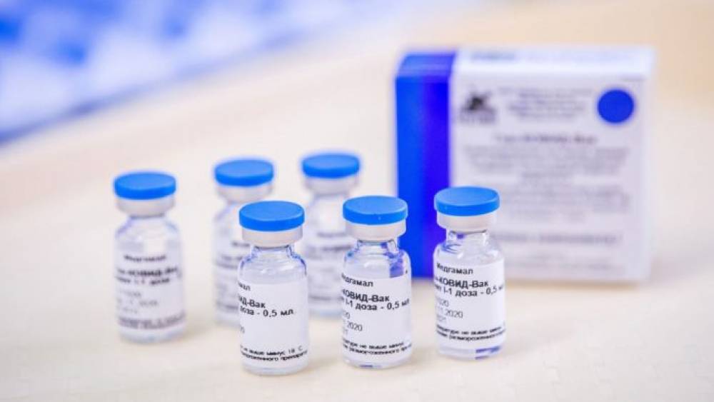 Virus: l’Egypte va produire 40 millions de doses de Spoutnik V par an