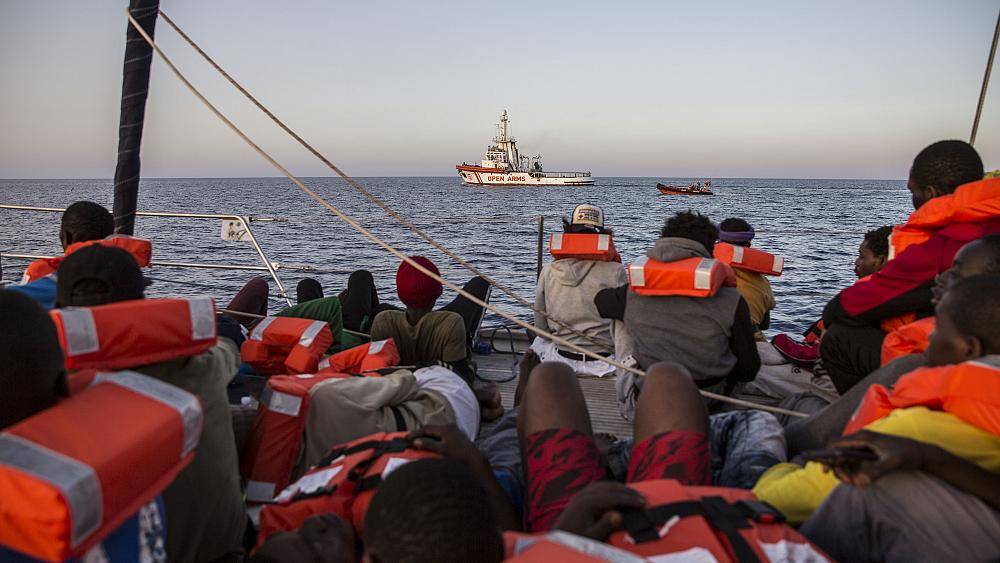 Lampedusa : plus de 800 migrants débarquent sur l’île en 48 heures