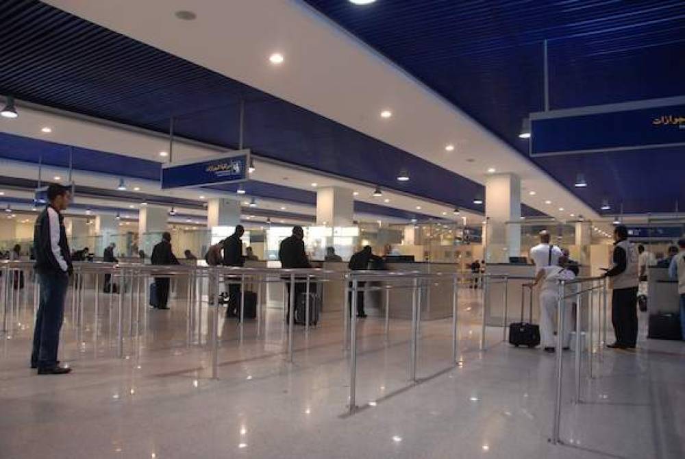 Traite d'êtres humains et immigration illégale : arrestation de 7 personnes à l'aéroport Mohammed V de Casablanca