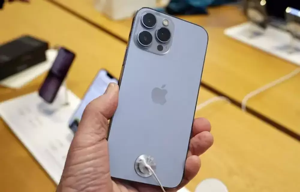 Apple lance les pièces détachées en libre-service pour réparer soi-même son iPhone