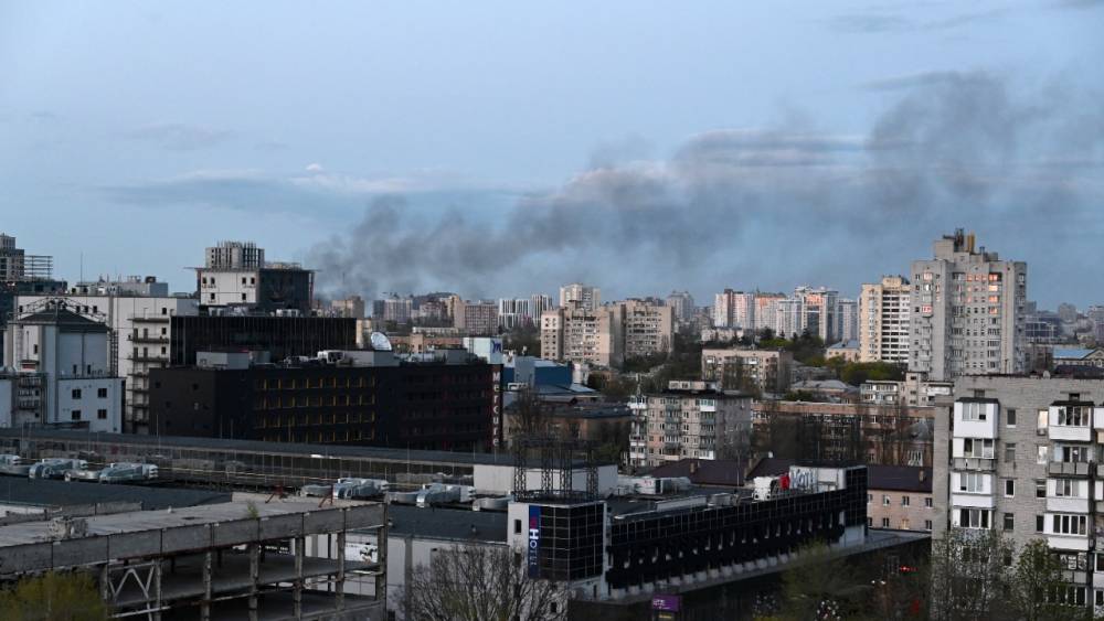 Ukraine: Kiev frappée en pleine visite du chef de l'ONU, l'est et le sud sous les bombes