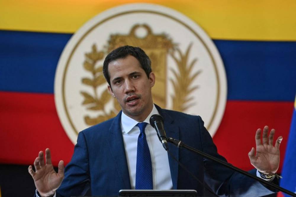 Venezuela : Guaidó dénonce un mandat d’arrêt émis à son encontre par Maduro