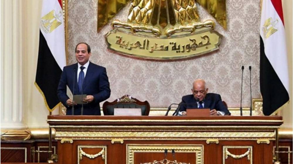 Égypte: le président Abdel Fattah Al-Sissi prête serment pour un troisième mandat