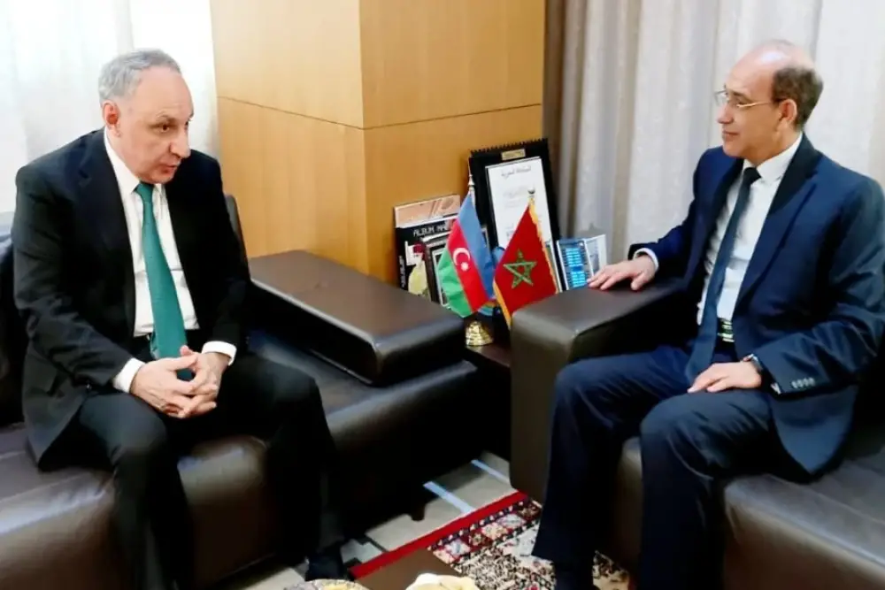 Balaoui s'entretient avec le Procureur général de la République d'Azerbaïdjan