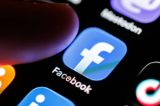 Un ancien employé de Meta poursuivi pour avoir téléchargé 30.000 photos privées d’utilisateurs de Facebook