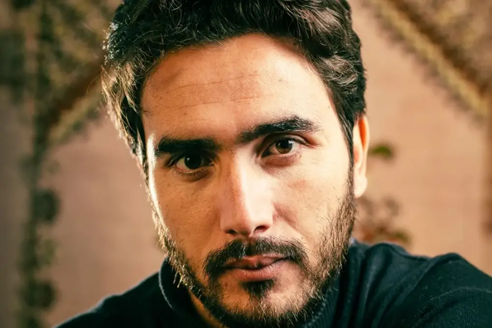 Le photographe marocain Charaf Lahib lauréat de la bourse AFAC pour son projet « Quand passent les hirondelles »