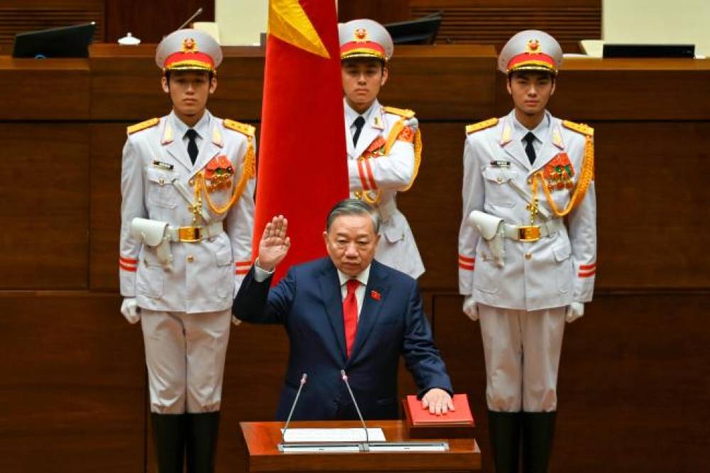 Vietnam: To Lam élu président