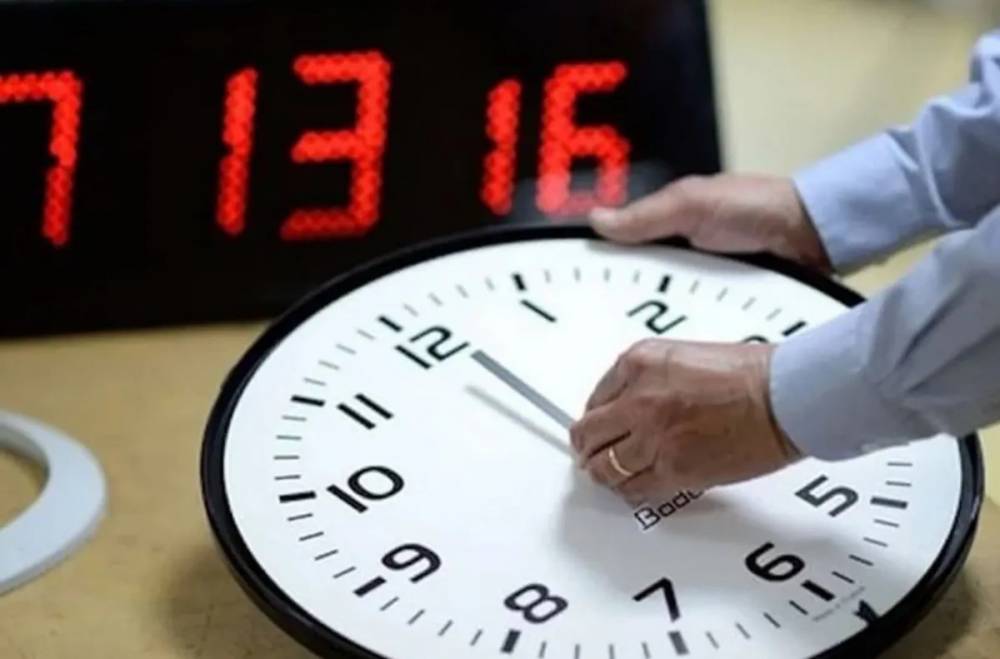 La pétition pour le retour à l’heure GMT dépasse 300 000 signatures et se prépare à un dépôt officiel