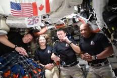 La NASA publie une photo inédite d’un coucher de Terre prise par les astronautes d’Artémis II