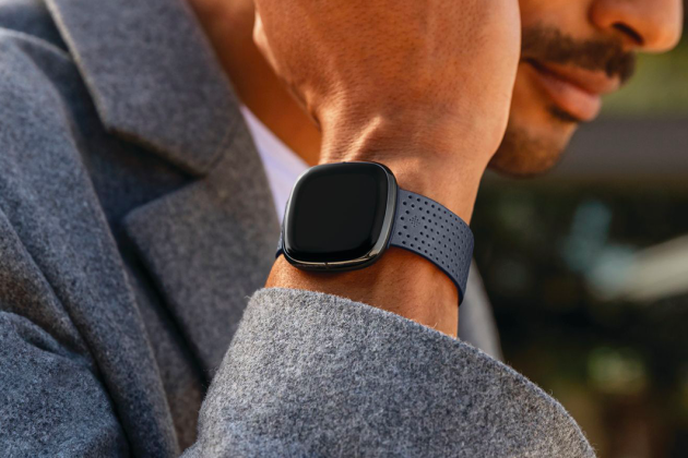 Fitbit dévoile Sense, la montre connectée anti-Covid