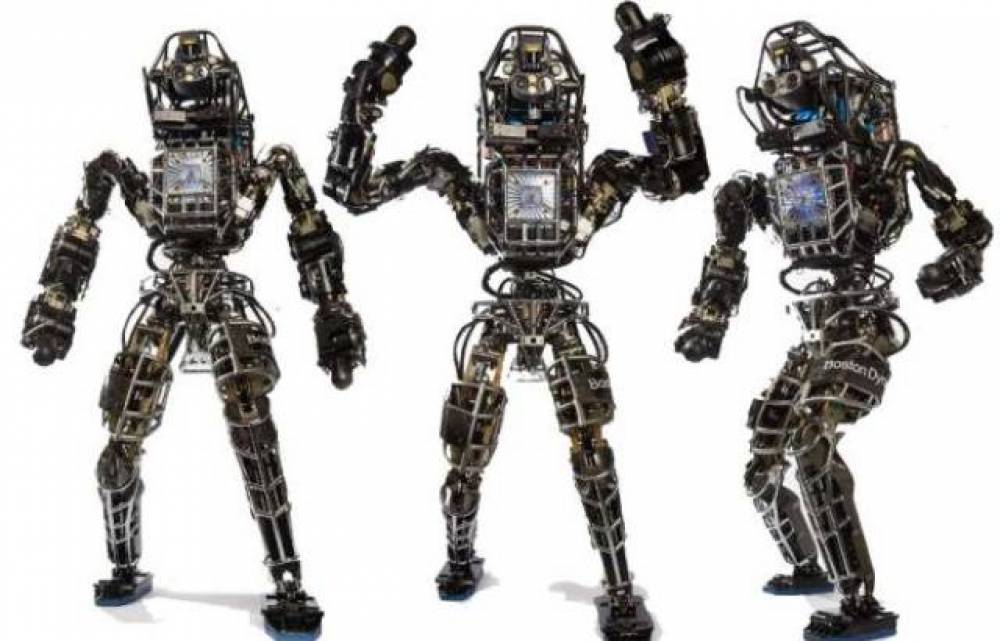 Atlas, le robot de Boston Dynamics, peut désormais réaliser des saltos arrière à la perfection