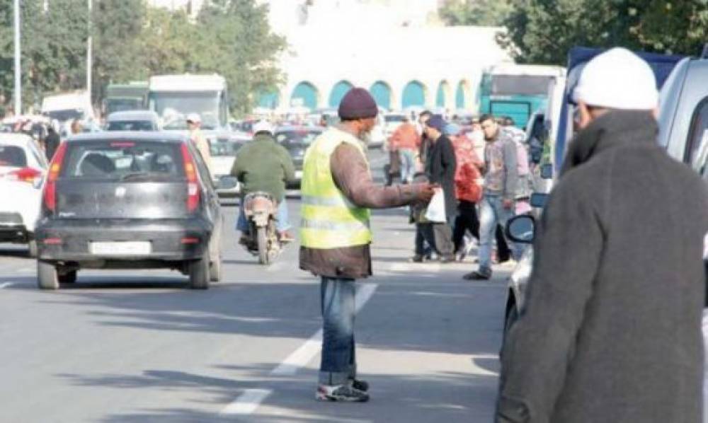 Gardiens de voitures : Une ONG appelle à une intervention du ministère de l'Intérieur