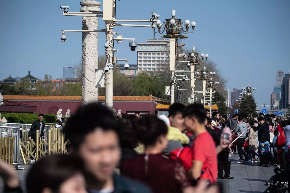 Chine : la ville de Chengdu réduit l’éclairage pour économiser l’énergie