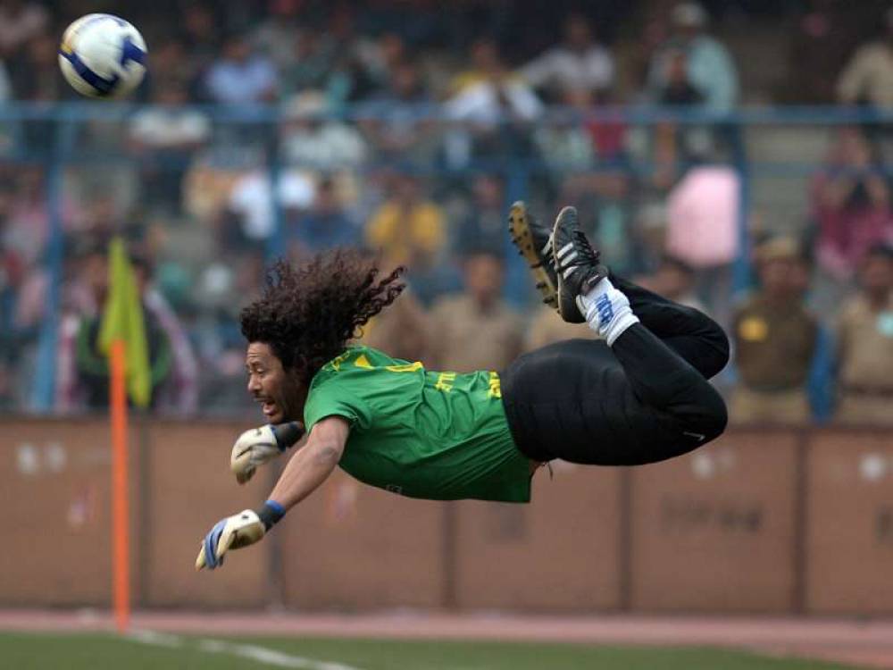 Il y a 30 ans, Higuita dépoussiérait le poste de gardien