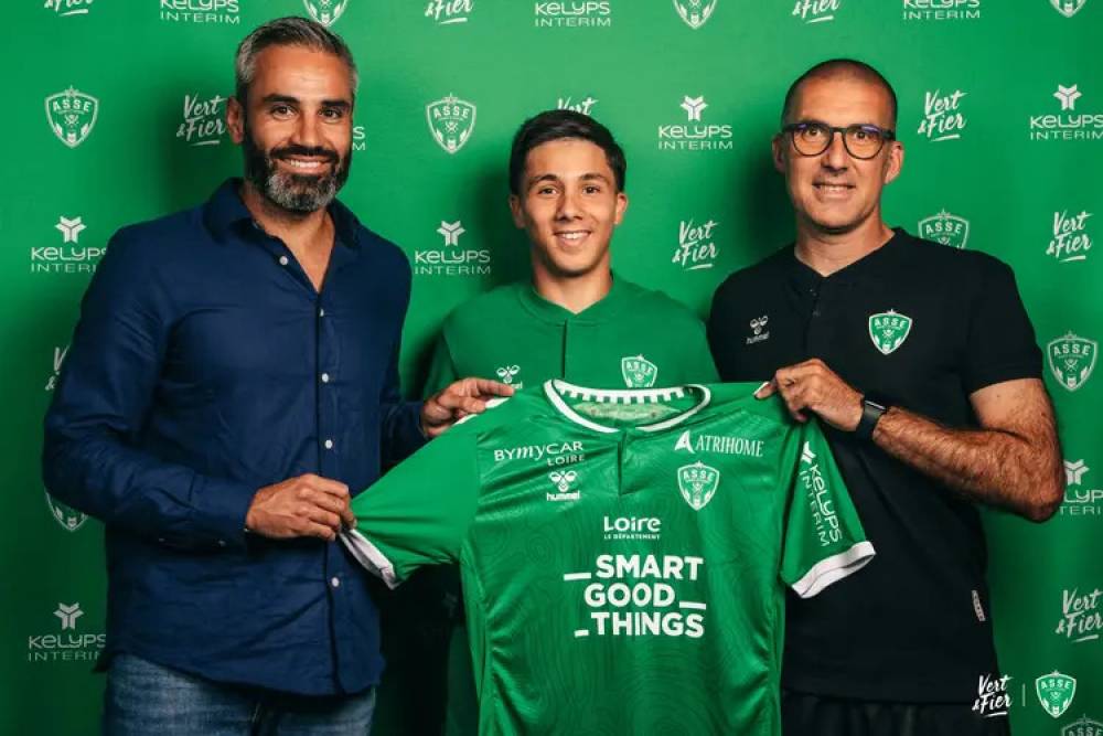 Mercato: Le Marocain Benjamin Bouchouari rejoint AS Saint-Étienne