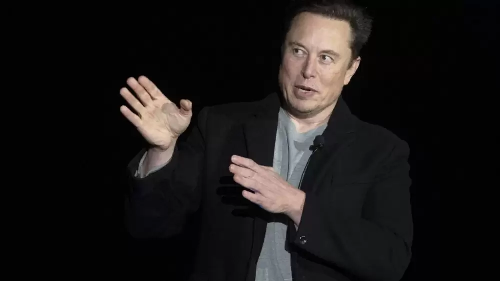 Rachat de Manchester United: "c'est une blague", corrige Elon Musk