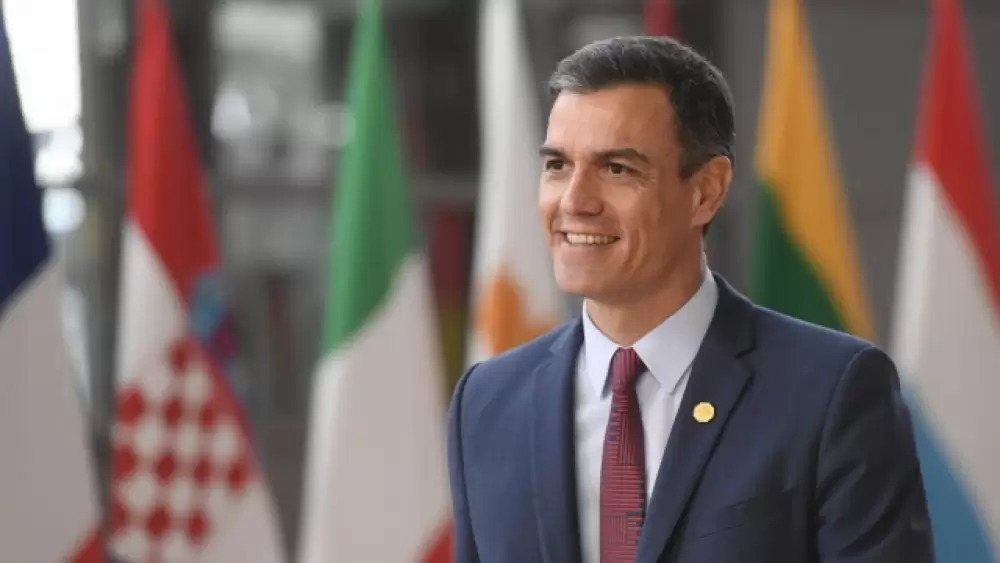 Pedro Sánchez prépare sa candidature à la présidence de l'internationale socialiste