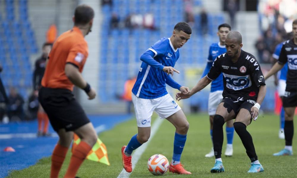 Lions de l’Atlas : El Khannouss ne quittera pas le KRC Genk cet été, malgré l’intérêt des cadors