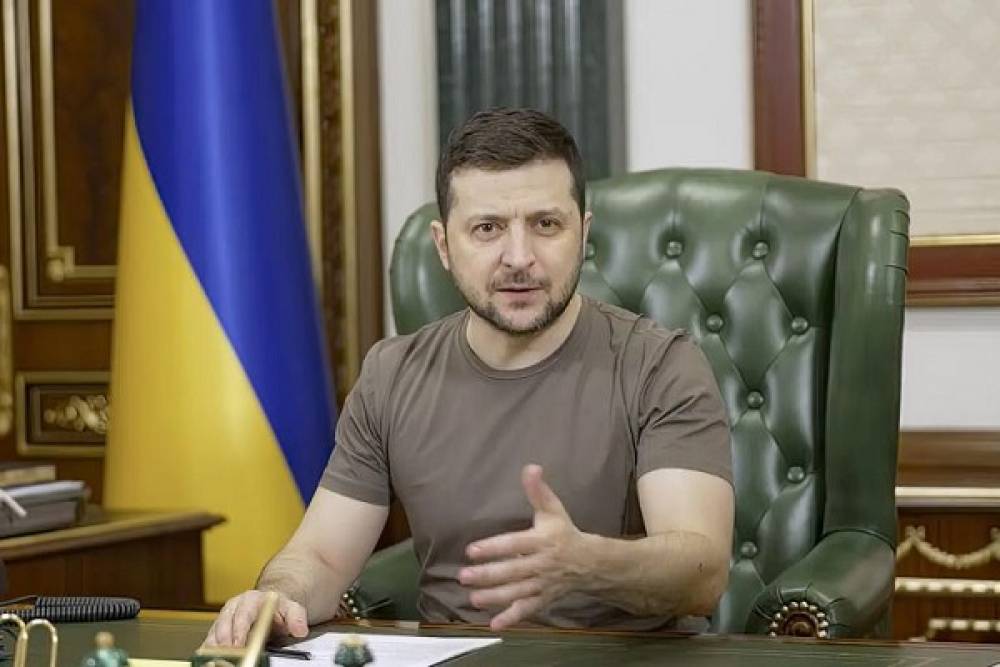 Zelensky prolonge la loi martiale pour 90 jours supplémentaires