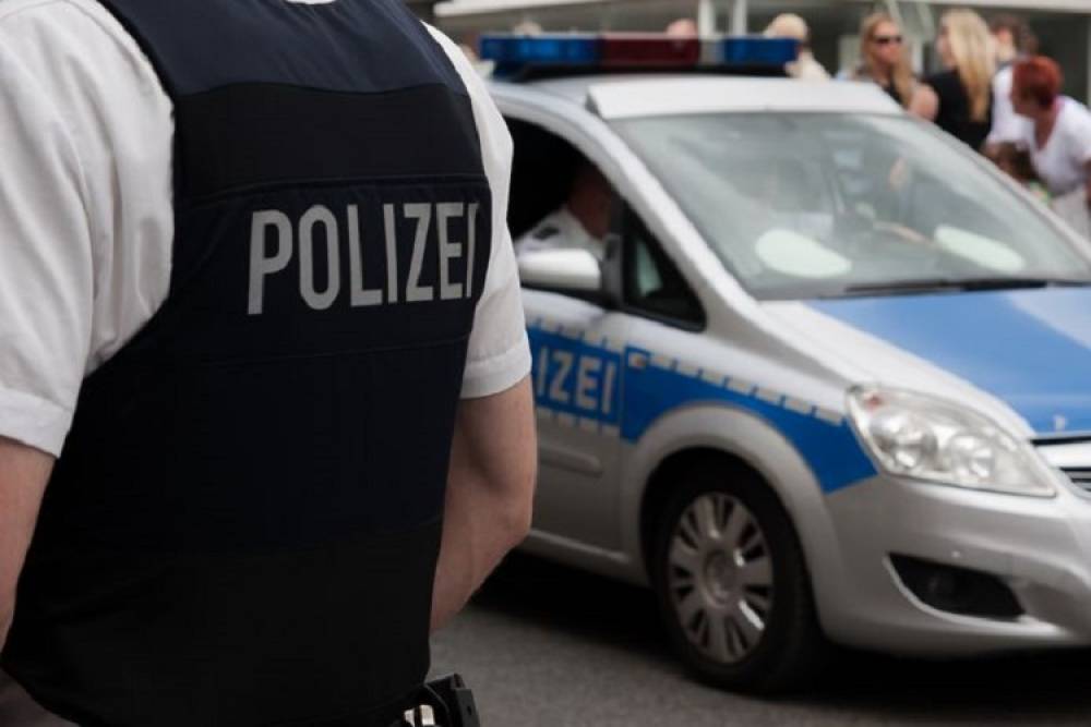 Allemagne : Un policier dérobe 57.000 euros à un conducteur