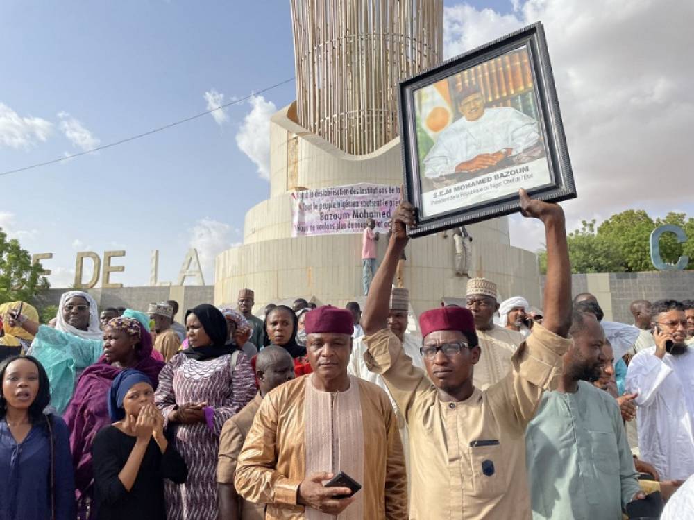 Les Etats-Unis ordonnent l'évacuation du personnel non essentiel de leur ambassade au Niger