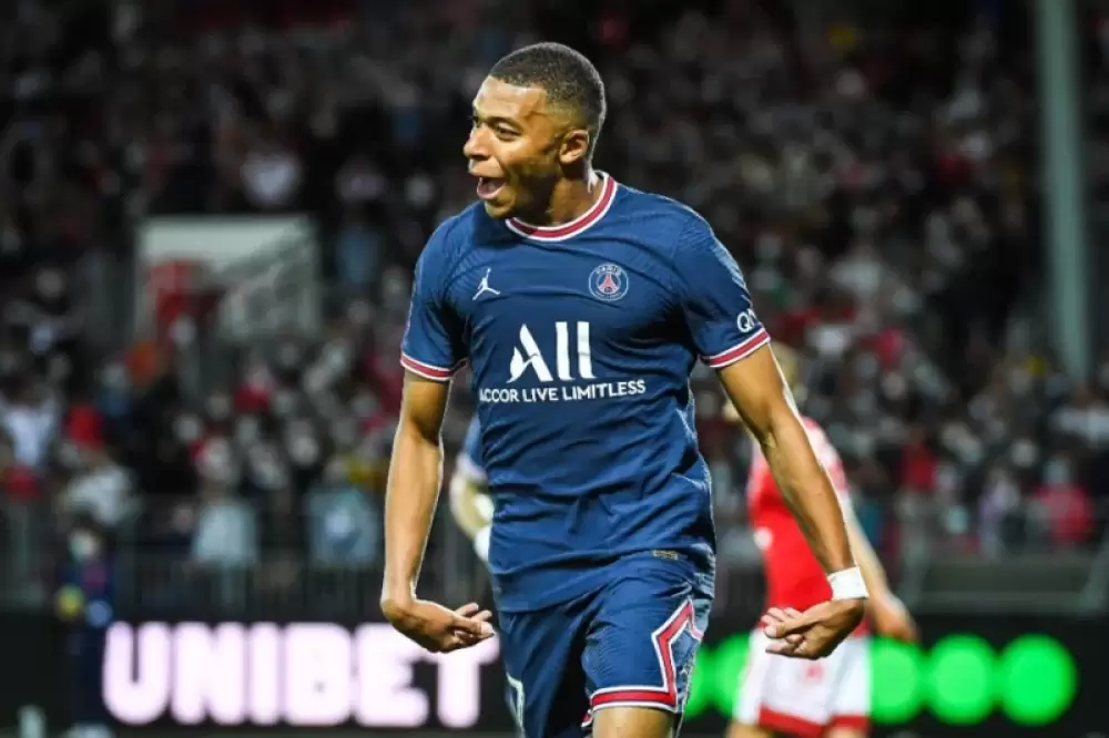 Kylian Mbappé réclame 55 millions au PSG