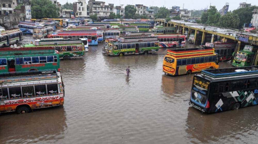 La deuxième ville du Pakistan inondée après une « pluie record »