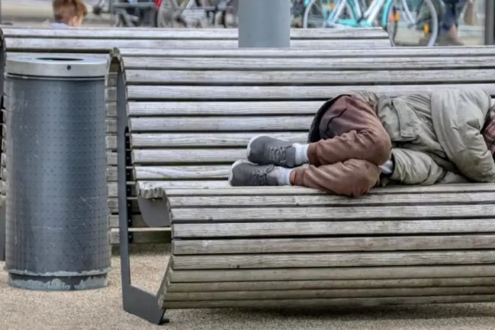 France : Plus de 2.000 enfants dorment à la rue