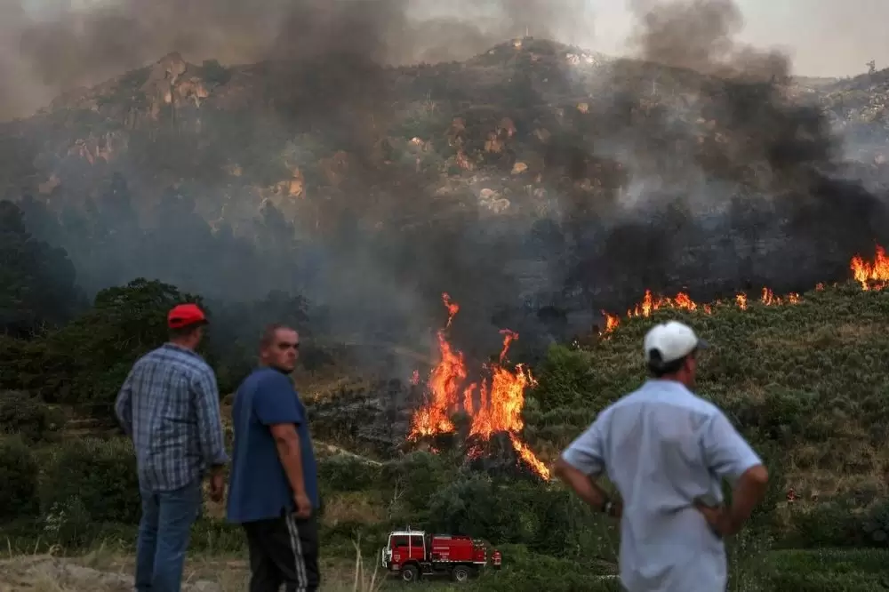 Espagne: une trentaine d'arrestations en lien avec les incendies meurtriers