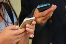 Téléphonie mobile : 58,8 millions d'abonnés à fin juin 2025