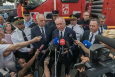 Géant incendie en France : Bayrou appelle à agir face au réchauffement climatique