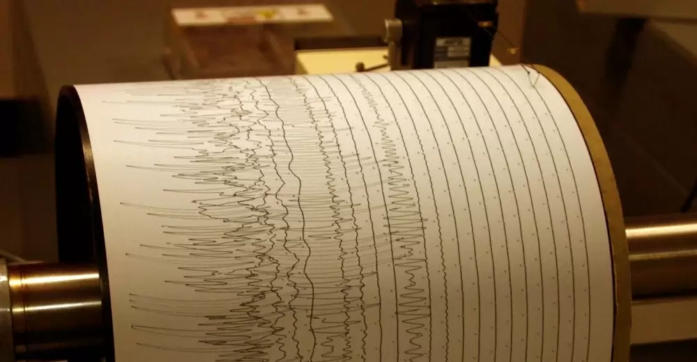Un séisme de magnitude 5,8 frappe l'est de l'Indonésie