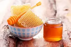 Alerte sanitaire : un produit de "miel royal" retiré du marché après un décès