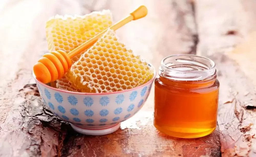 Alerte sanitaire : un produit de "miel royal" retiré du marché après un décès