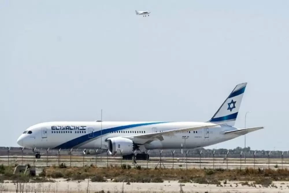 Paris-CDG : suspension d’un contrôleur aérien après un message « Free Palestine »