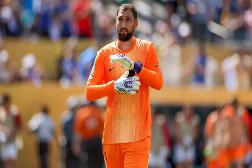 PSG : Gianluigi Donnarumma officialise son départ et exprime sa déception