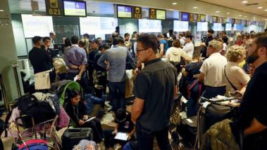 Espagne : perturbations du trafic aérien à Barcelo...