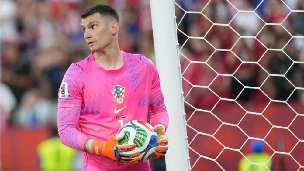 Le gardien croate Dominik Livakovic s'engage avec le Barça jusqu'en 2030