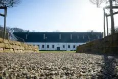 Autriche : Un collier de diamants dérobé en plein jour dans un musée à Vienne