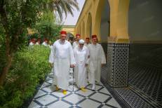 Province d’Errachidia: Dons royaux au Mausolée Moulay Ali Cherif et à la Zaouïa Derkaouia