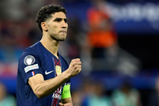 Fin des vacances pour Achraf Hakimi, de retour avec le PSG