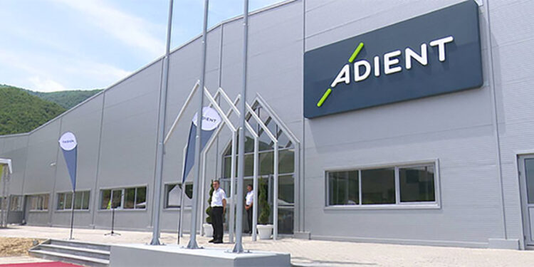 Industrie : l’Américain Adient poursuit sa politique d’investissement dans le Royaume