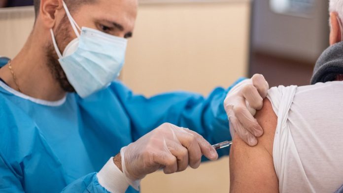 Covid-19 : les premiers Danois seront vaccinés début janvier