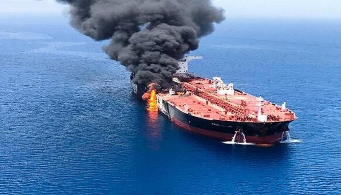 La France condamne l’attaque contre un pétrolier dans le port de Djeddah